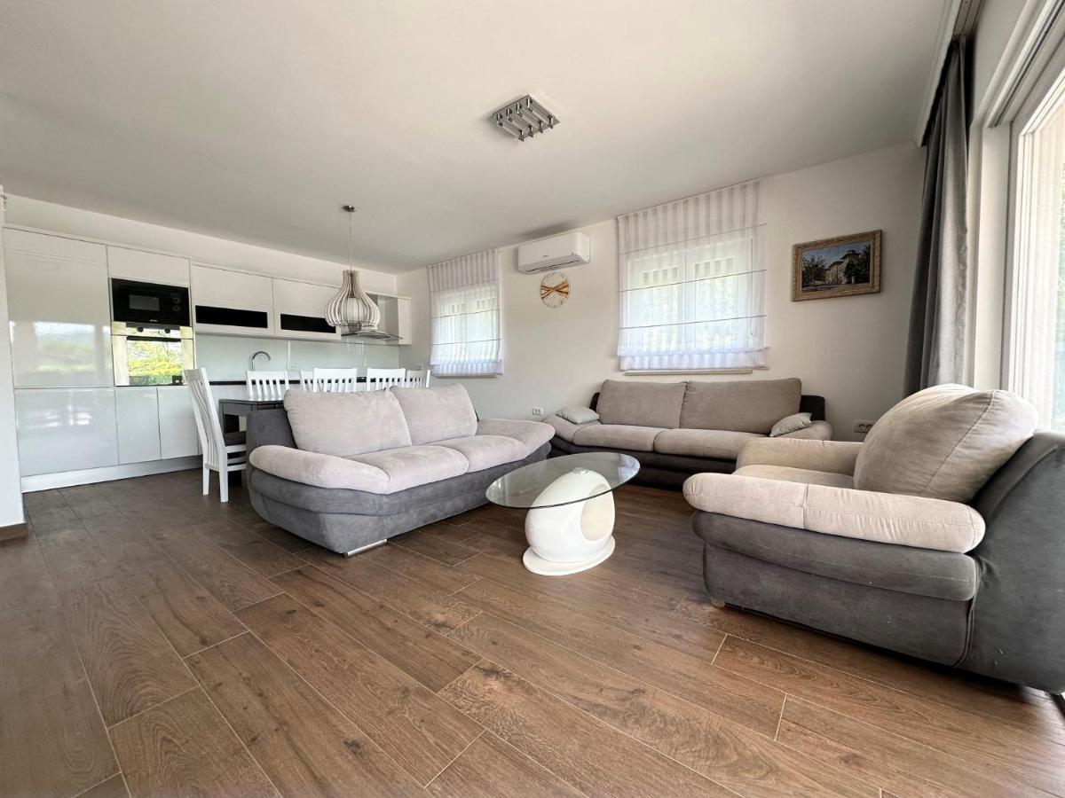 Villa Antonija Liyubuşka Dış mekan fotoğraf